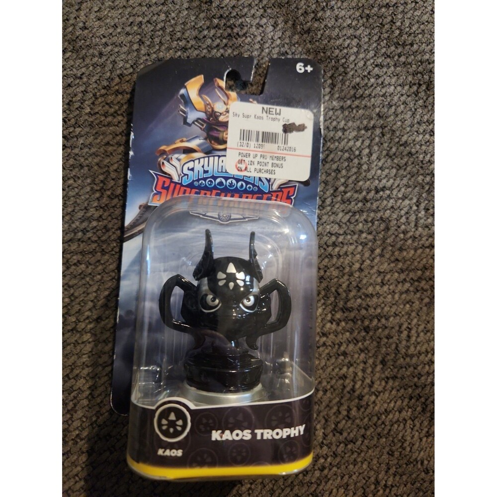 Kaos Trophy-Skylanders Superchargers(2015 Activision) Boys & Girls 6+. New!!